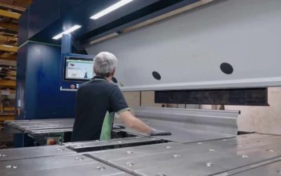 Piegatura semiautomatica: meno fatica, più controllo